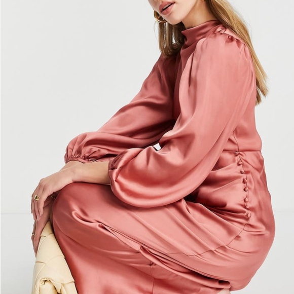 ASOS Ballon Sleeve Gown - Picture 4 of 5